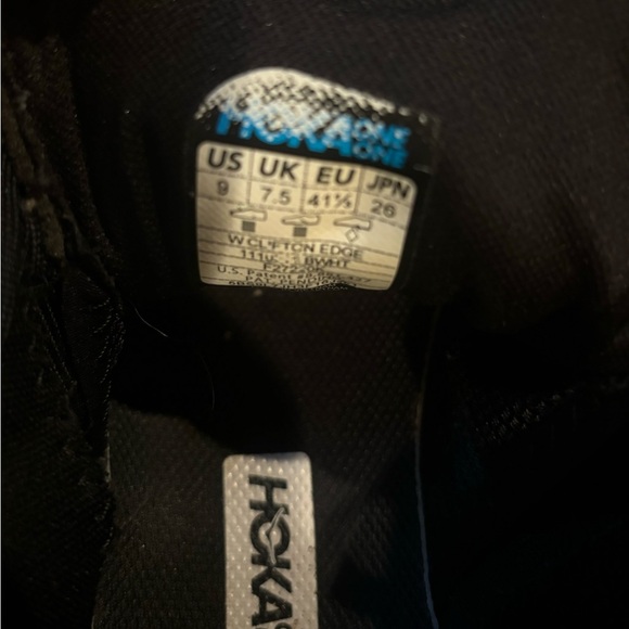 Hoka Clifton running shoes women’s size 9 black comfortable - Picture 2 of 8